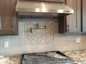 Kitchen backsplash | Barrett Floors